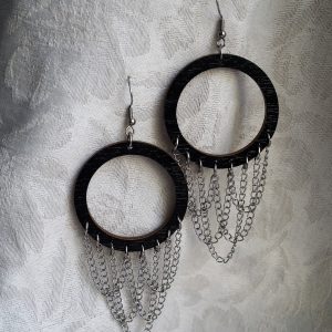 HANDMADE Happy & So Fabulous korvakorut, musta