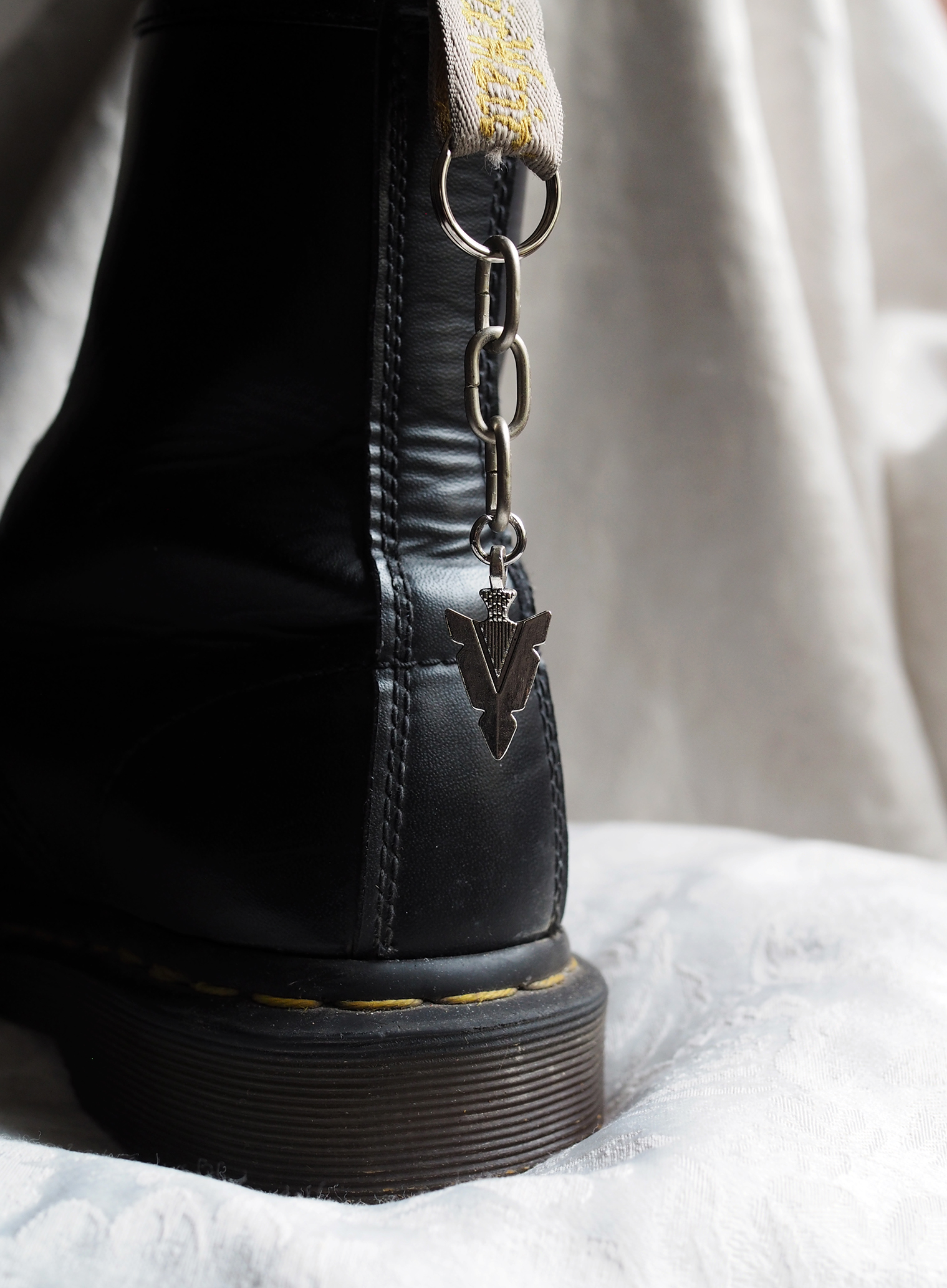 HANDMADE Mini Boot Crown #4 - Image 2