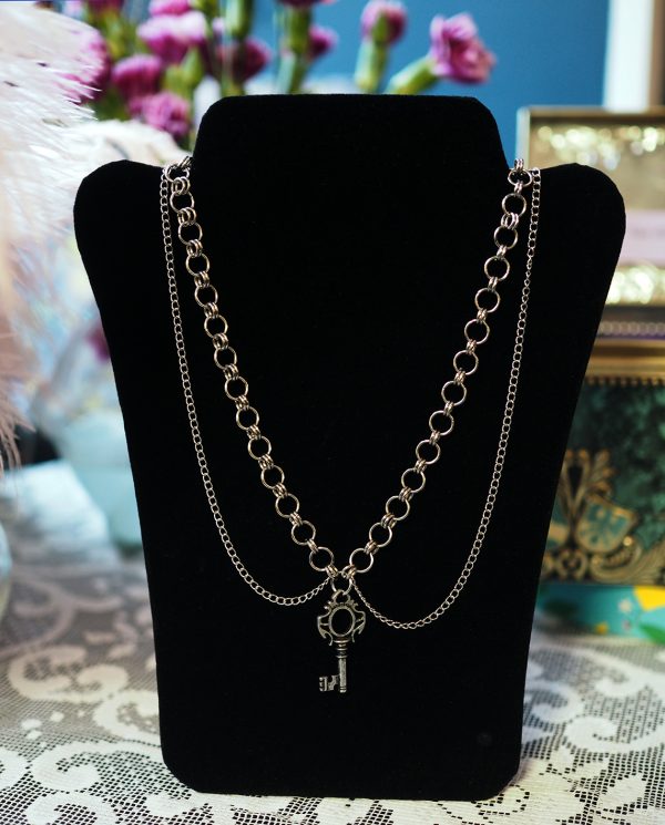 HANDMADE Secret key kaulakoru