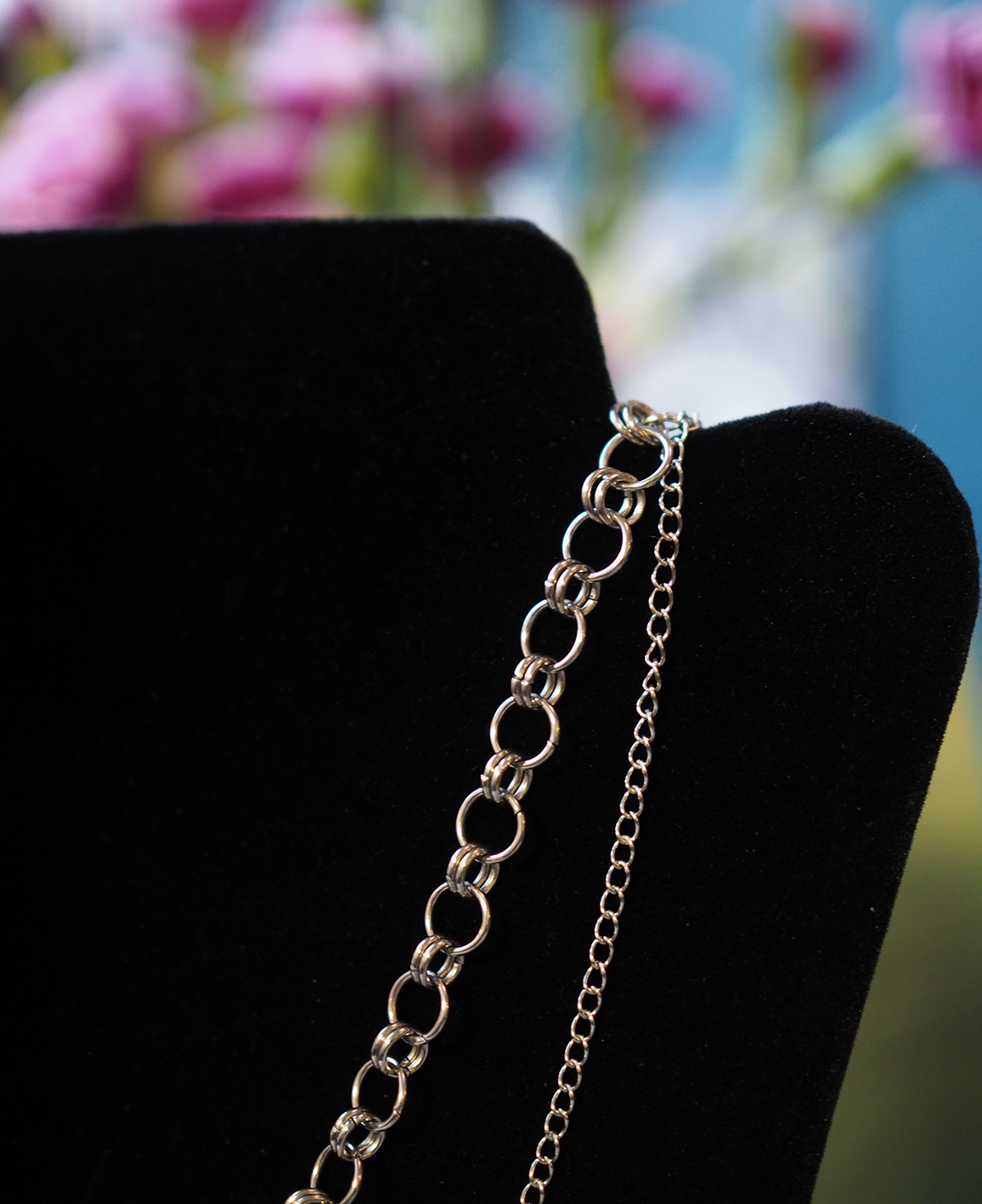 HANDMADE Heart kaulakoru - Image 2