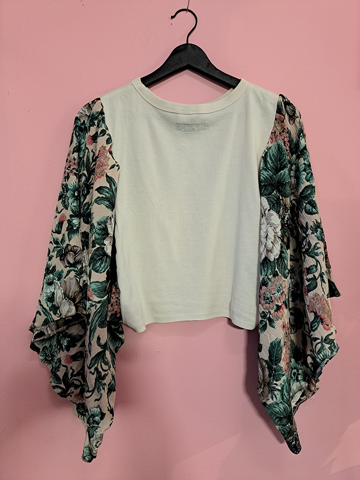 UPCYCLED Sex Pistolsin paita - Image 2