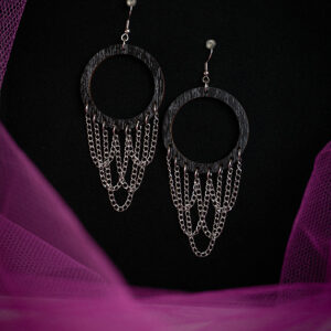 HANDMADE Happy & So Fabulous korvakorut, musta