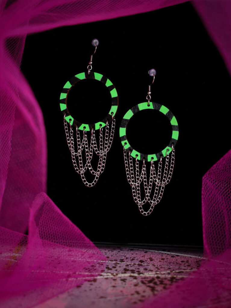 HANDMADE Happy & So Fabulous korvakorut - special cases